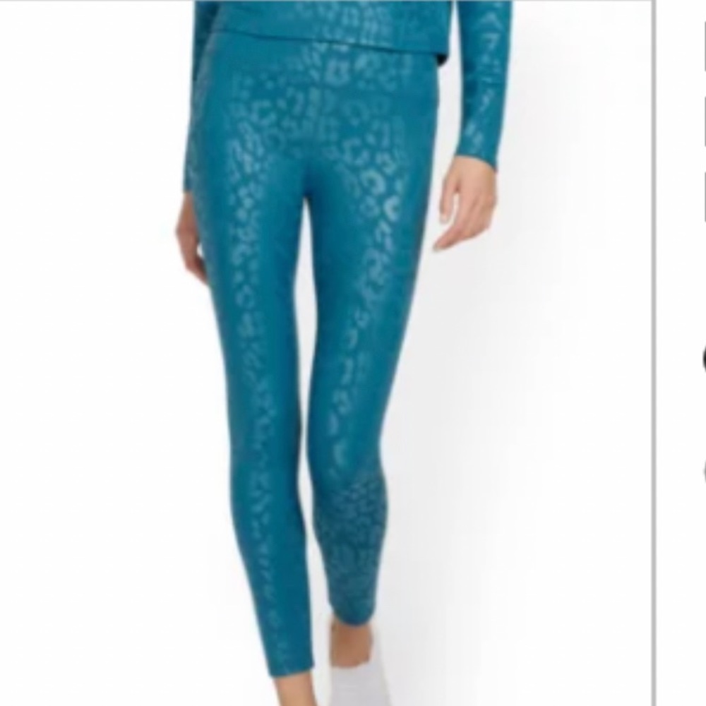 High-Waisted Foil Leopard-Print Pocket Leggings